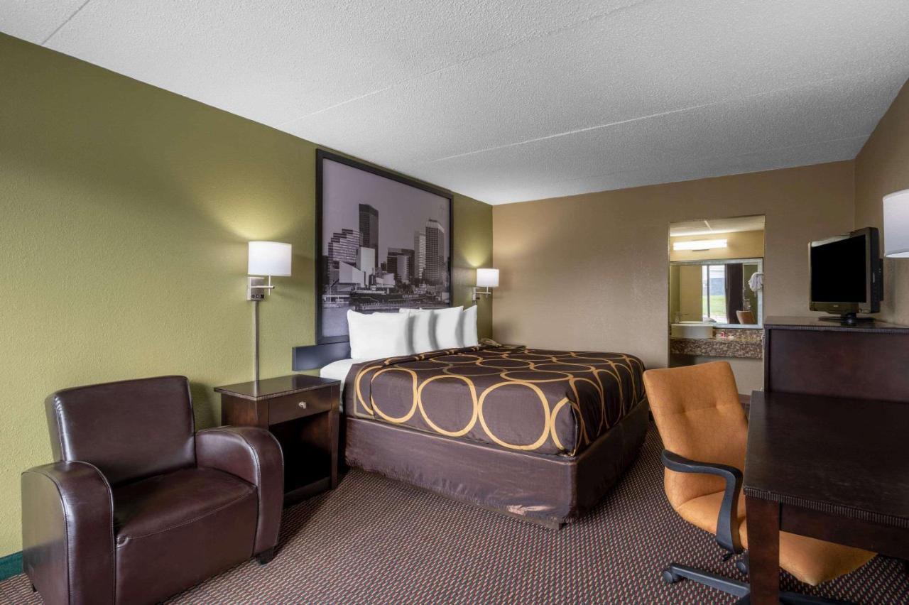 Hotel Super 8 By Wyndham Perrysburg-Toledo Extérieur photo