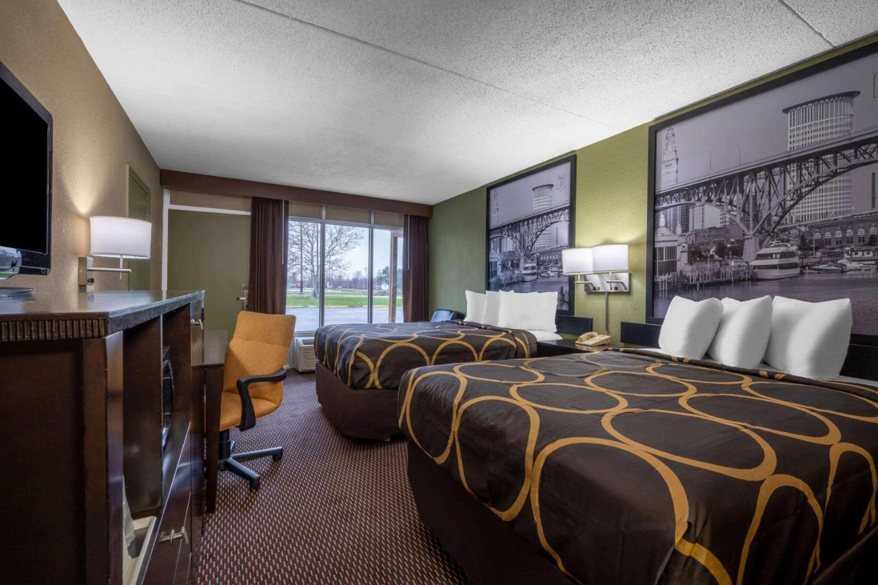 Hotel Super 8 By Wyndham Perrysburg-Toledo Extérieur photo