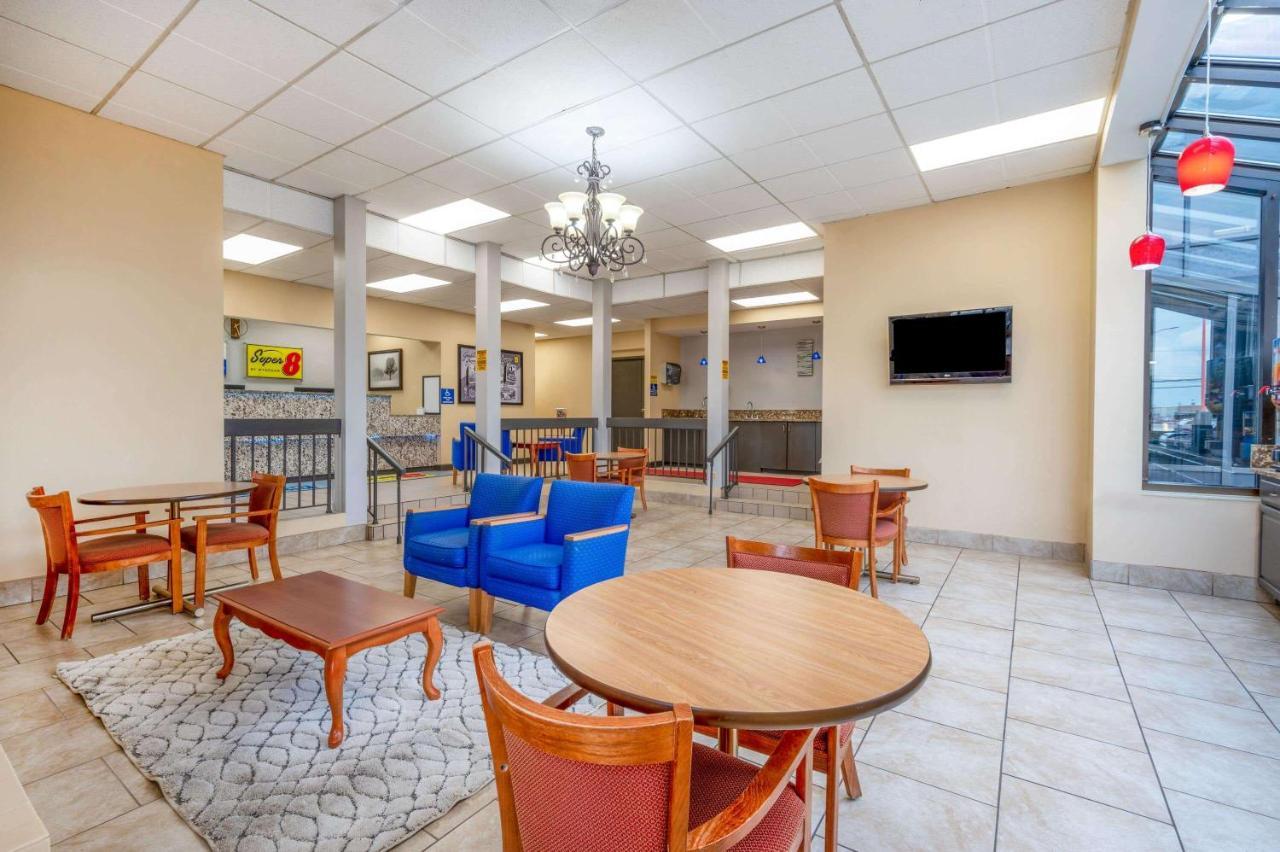 Hotel Super 8 By Wyndham Perrysburg-Toledo Extérieur photo