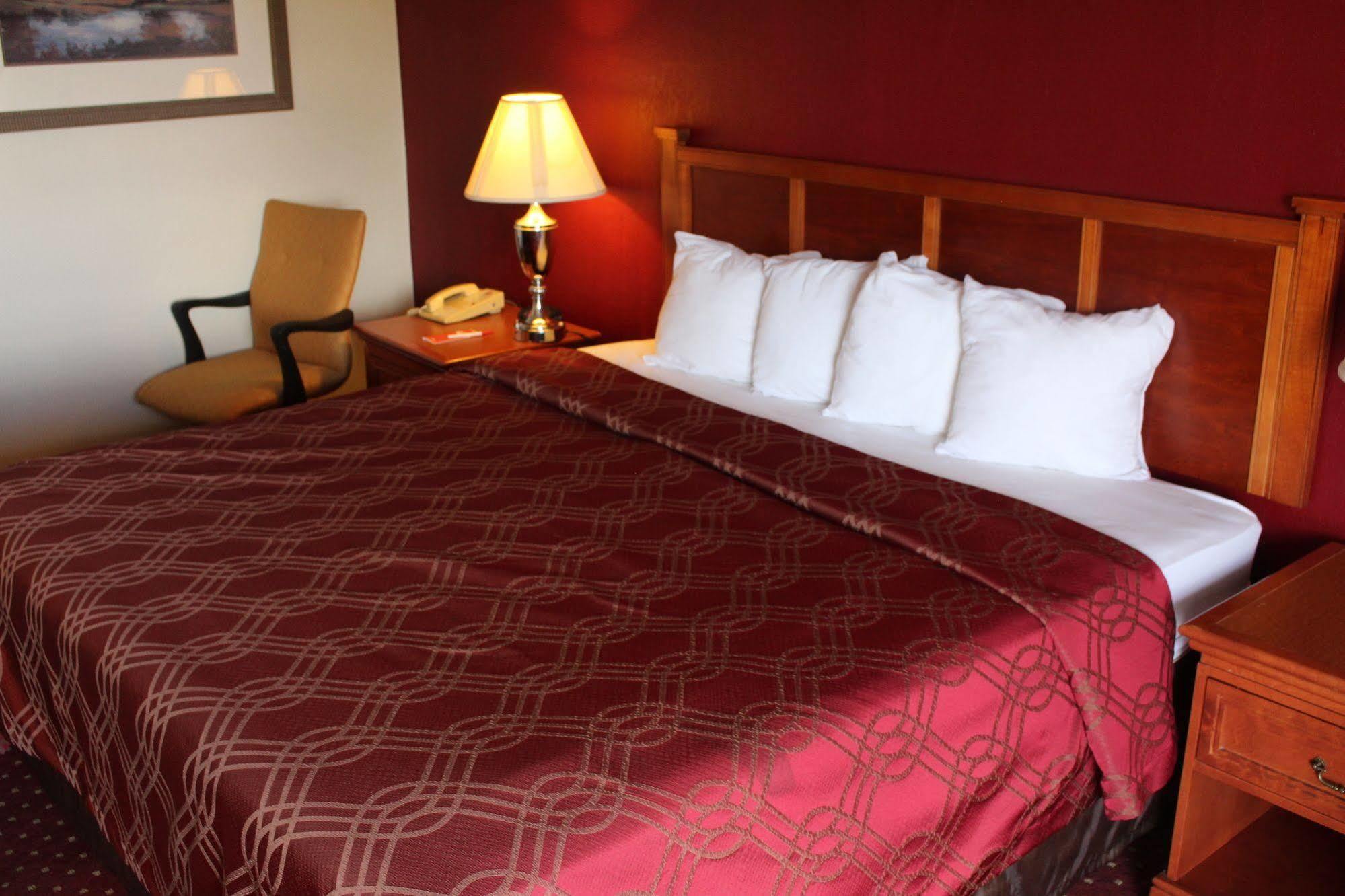 Hotel Super 8 By Wyndham Perrysburg-Toledo Extérieur photo